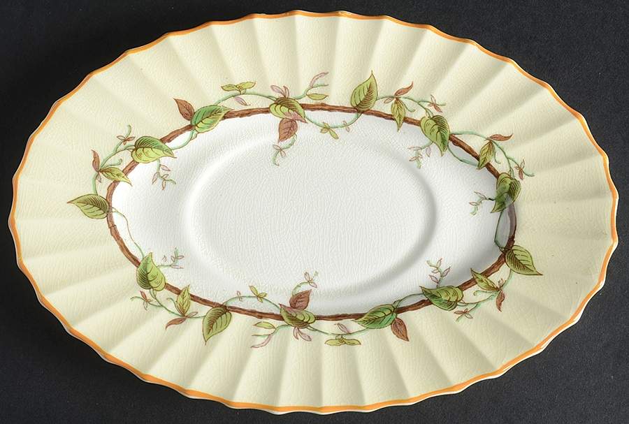Florence Underplate for Gravy Boat by Royal Worcester-1