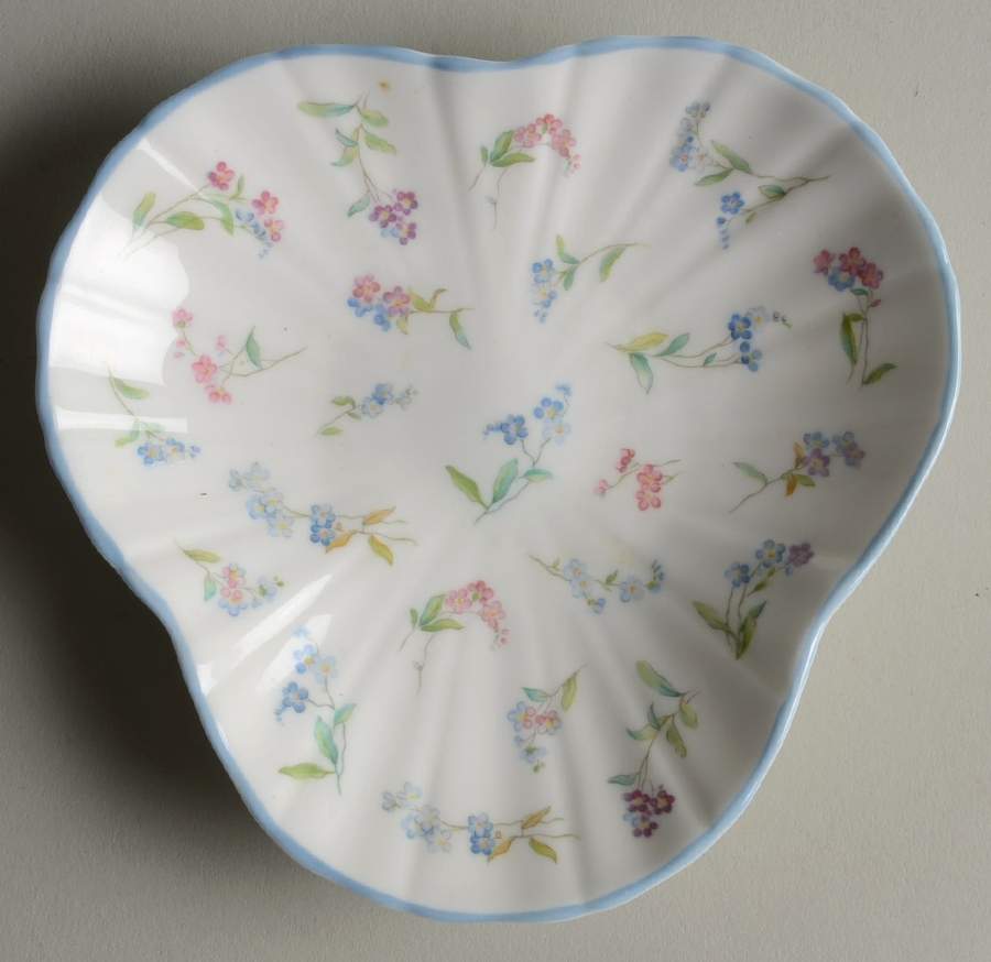 Forget Me Not Blue Clover Shaped Dish by Royal Worcester-1