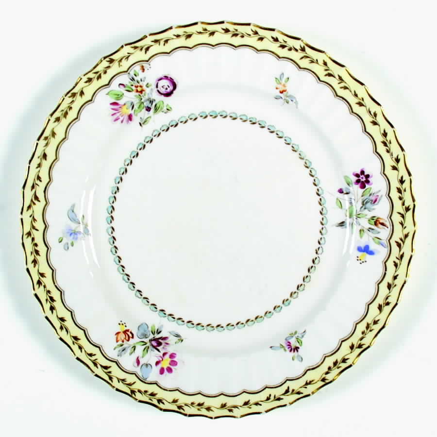 Granby Dinner Plate by Royal Worcester-1