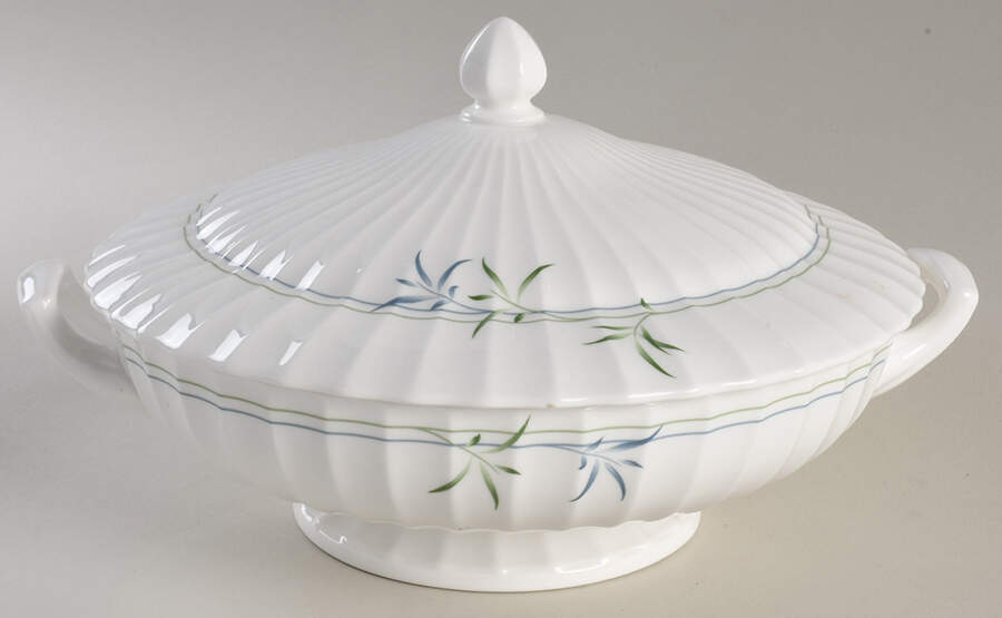 Green Bamboo Round Covered Vegetable by Royal Worcester-1
