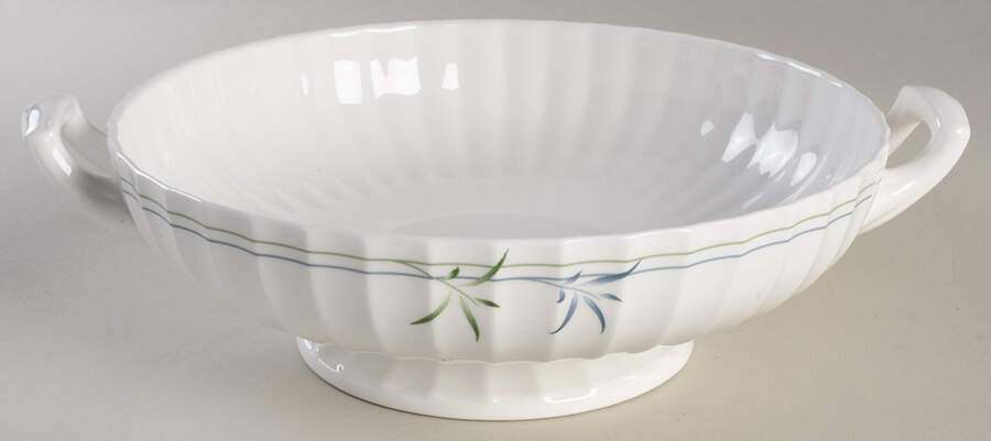 Green Bamboo Round Vegetable No Lid by Royal Worcester-1