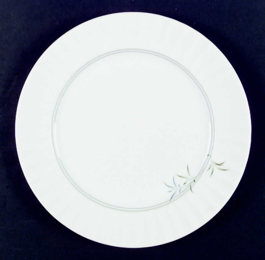 Green Bamboo Dinner Plate by Royal Worcester-1