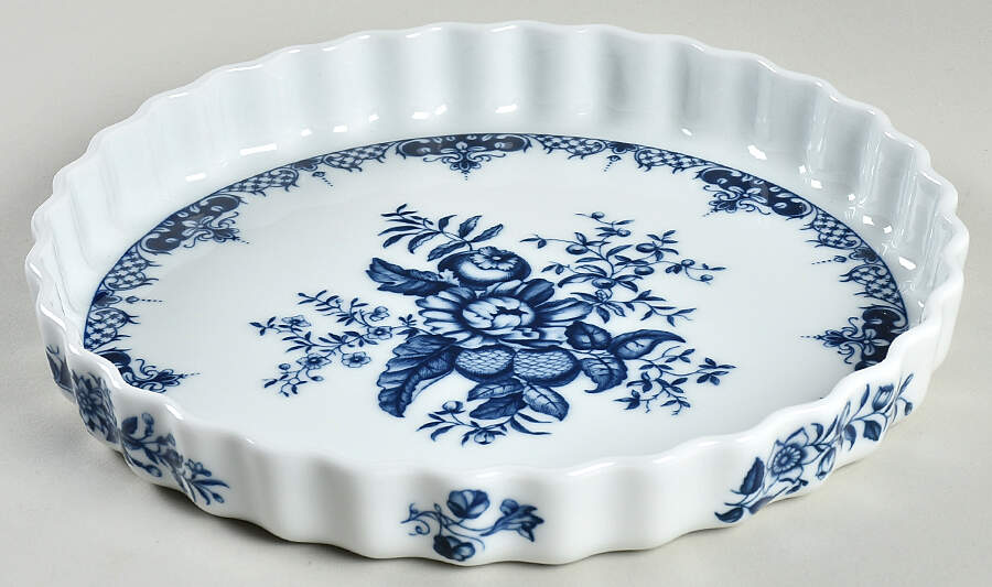 Hanbury 10" Quiche by Royal Worcester-1