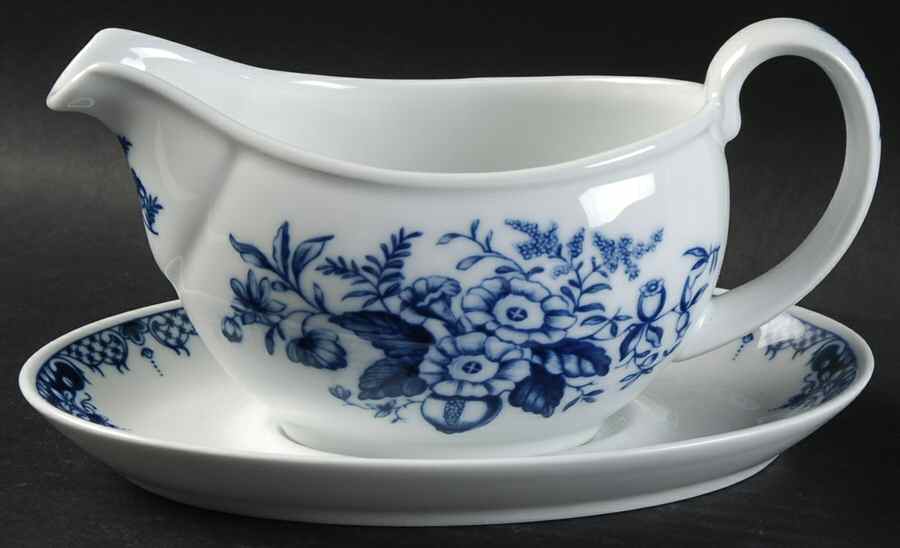 Hanbury Gravy Boat & Underplate by Royal Worcester-1