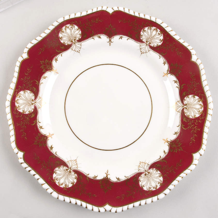 Hatfield Red Dinner Plate by Royal Worcester-1