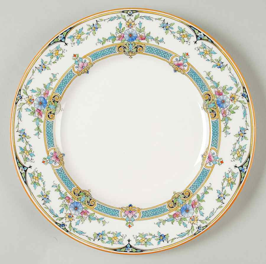 Hollywood (Light Cream, Smooth) Luncheon Plate by Royal Worcester-1