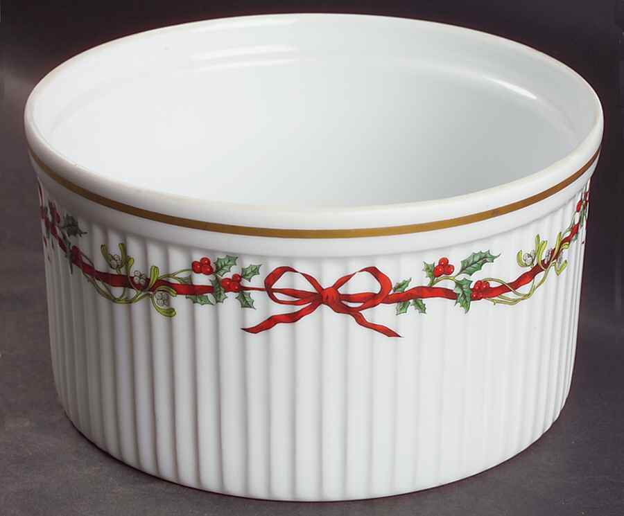 Holly Ribbons 7" Souffle by Royal Worcester-1