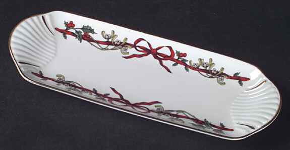 Holly Ribbons Mint Tray by Royal Worcester-1