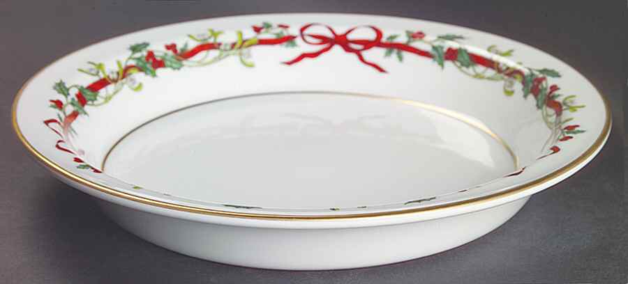 Holly Ribbons 10" Pie Baking Plate by Royal Worcester-1