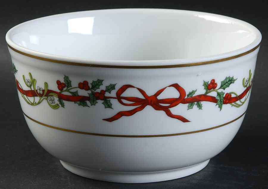 Holly Ribbons Oven-To-Table Pudding Bowl by Royal Worcester-1