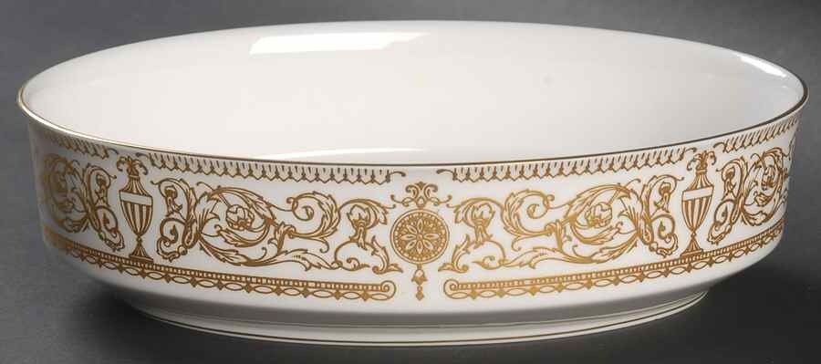 Hyde Park 8" Oval Vegetable Bowl by Royal Worcester-1