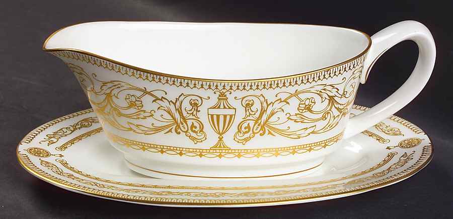 Hyde Park Gravy Boat & Underplate by Royal Worcester-1