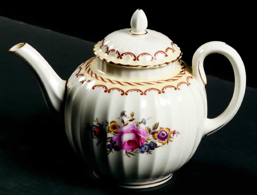 Kempsey Mini Teapot & Lid by Royal Worcester-1