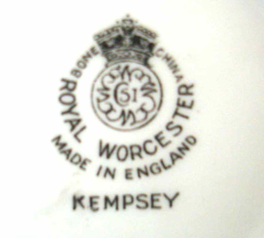 Kempsey Mini Coffee Pot & Lid by Royal Worcester-1