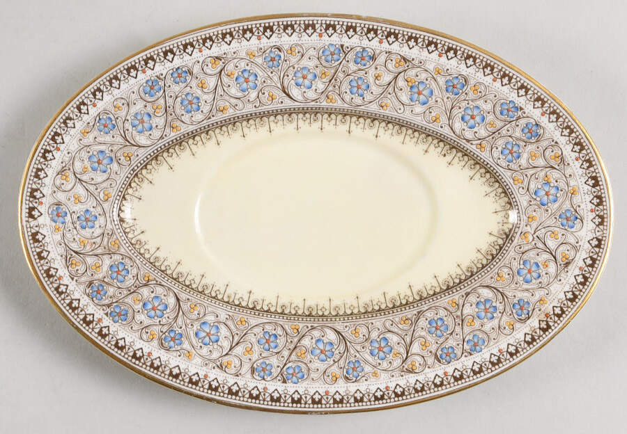 Lady Evelyn Underplate for Gravy Boat by Royal Worcester-1