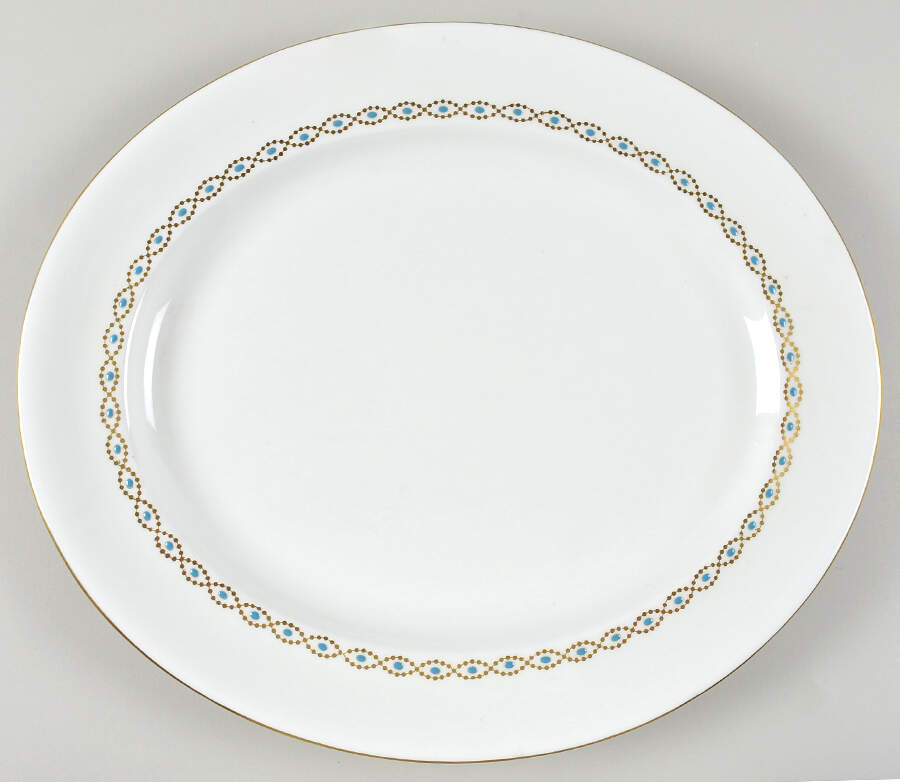 Lavalliere 17" Oval Serving Platter by Royal Worcester-1