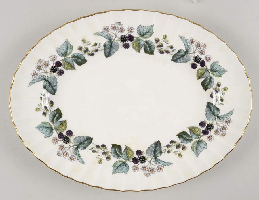 Lavinia (Cream Body, Bone) 11" Oval Serving Platter by Royal Worcester-1