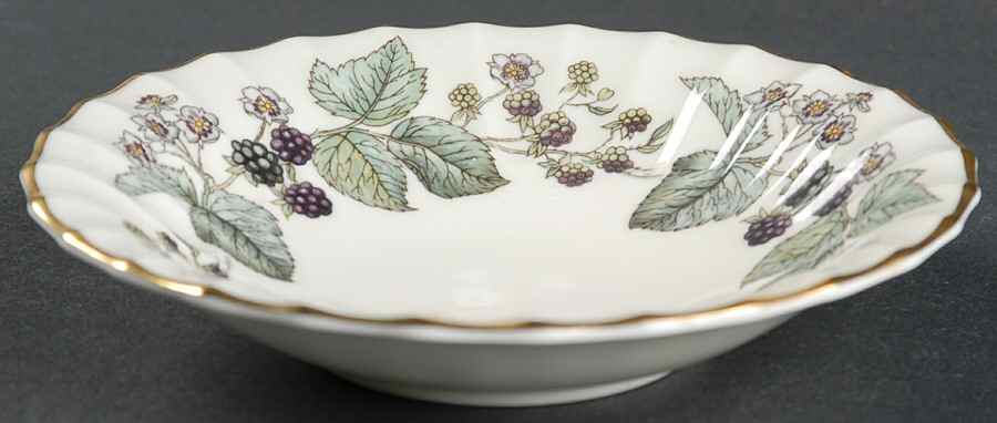 Lavinia (Cream Body, Bone) Fruit/Dessert (Sauce) Bowl by Royal Worcester-1