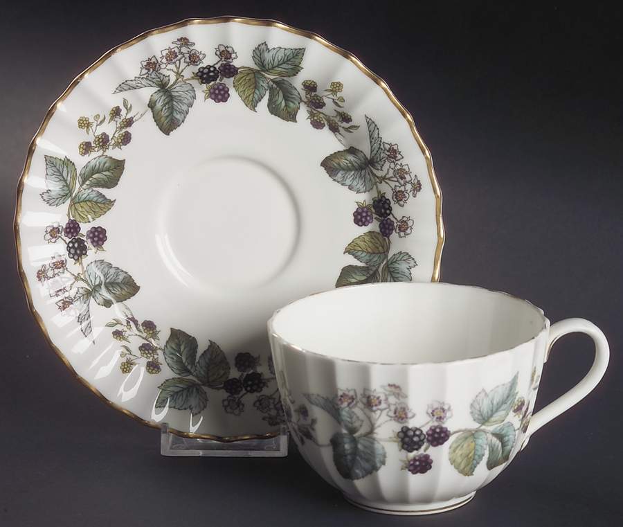 Lavinia (Cream Body, Bone) Oversized Cup & Saucer Set by Royal Worcester-1