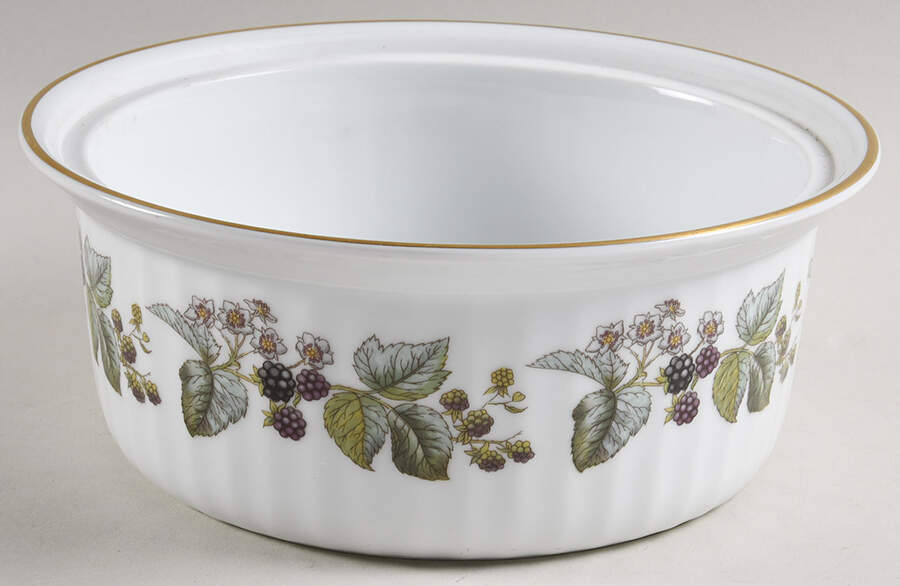 Lavinia (White Body, Bone) 1.5 Quart Round Casserole No Lid by Royal Worcester-1