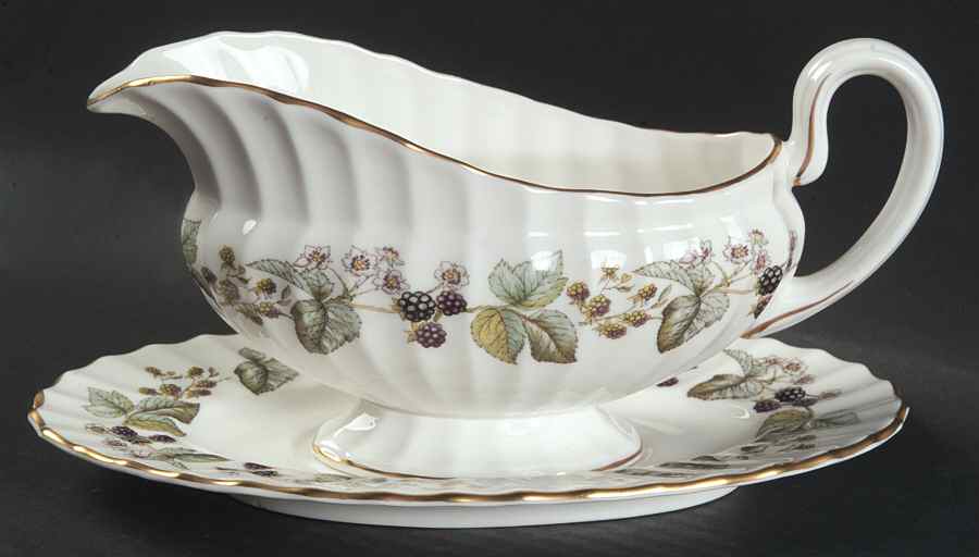Lavinia (White Body, Bone) Gravy Boat & Underplate by Royal Worcester-1