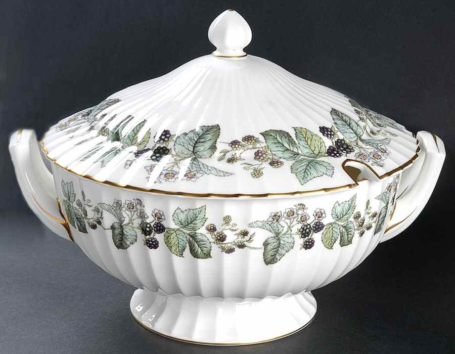 Lavinia (White Body, Bone) Tureen &  Lid by Royal Worcester-1