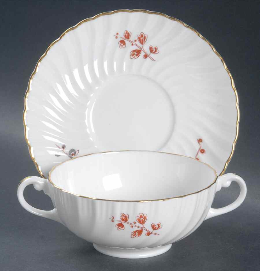 Lynbrook Footed Cream Soup Bowl & Saucer Set by Royal Worcester-1