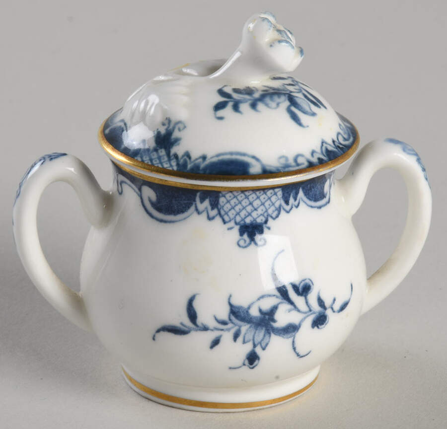 Mansfield Blue Miniature Sugar Bowl & Lid by Royal Worcester-1