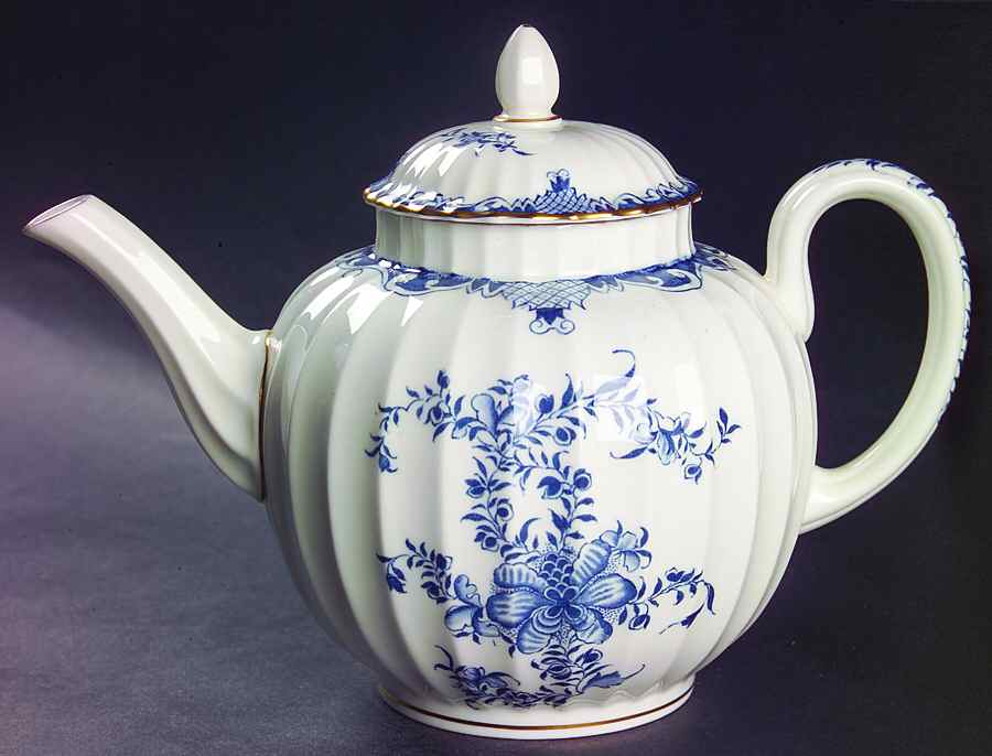 Mansfield Blue Teapot & Lid by Royal Worcester-1