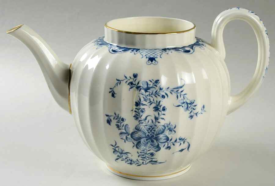 Mansfield Blue Teapot No Lid by Royal Worcester-1