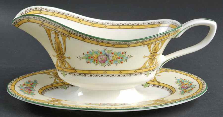 Marjorie Yellow Gravy Boat with Attached Underplate by Royal Worcester-1