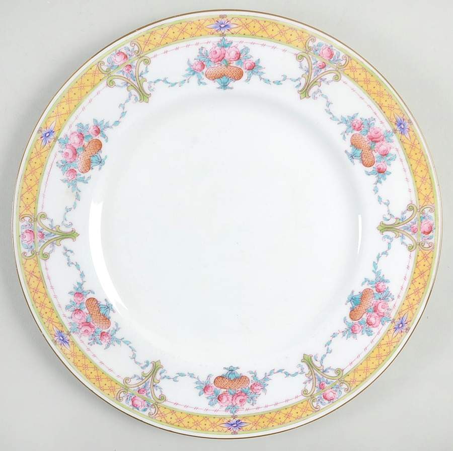 Marlowe Dinner Plate by Royal Worcester-1
