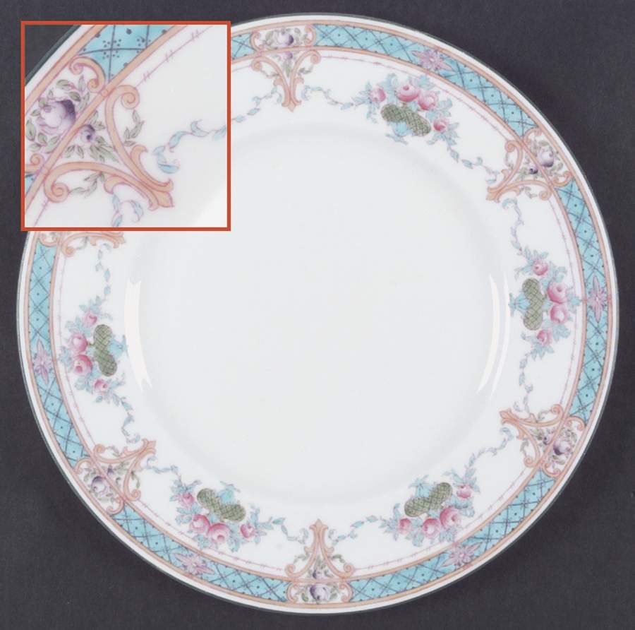 Marlowe Dinner Plate by Royal Worcester-1