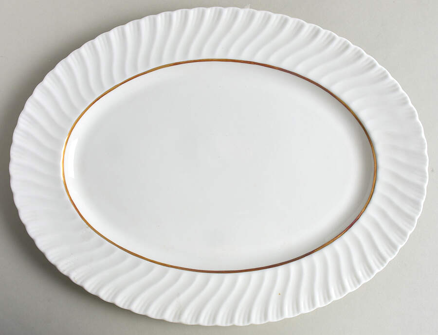 Mayfair 13" Oval Serving Platter by Royal Worcester-1