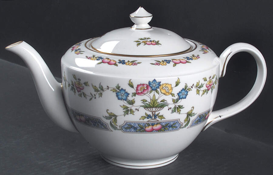 Mayfield Teapot & Lid by Royal Worcester-1