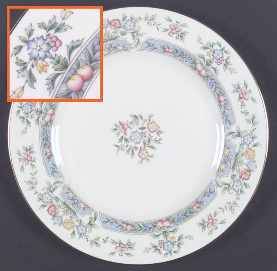 Mayfield Dinner Plate by Royal Worcester-1
