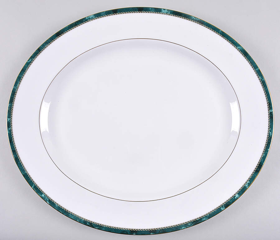 Medici Green 17" Oval Serving Platter by Royal Worcester-1