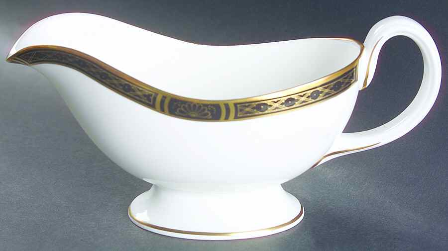 Mountbatten Black Gravy Boat by Royal Worcester-1