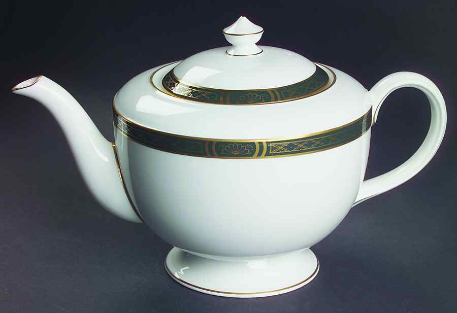 Mountbatten Green Teapot & Lid by Royal Worcester-1