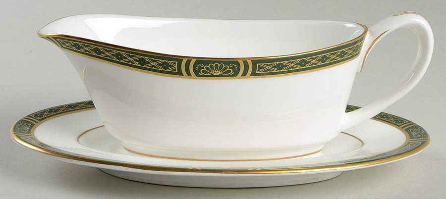 Mountbatten Green Gravy Boat & Underplate by Royal Worcester-1