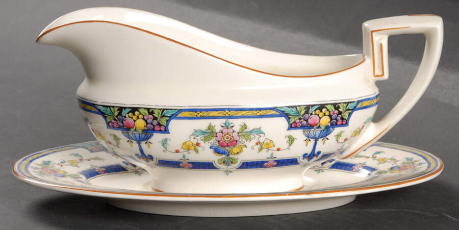 Orlando Gravy Boat & Underplate by Royal Worcester-1