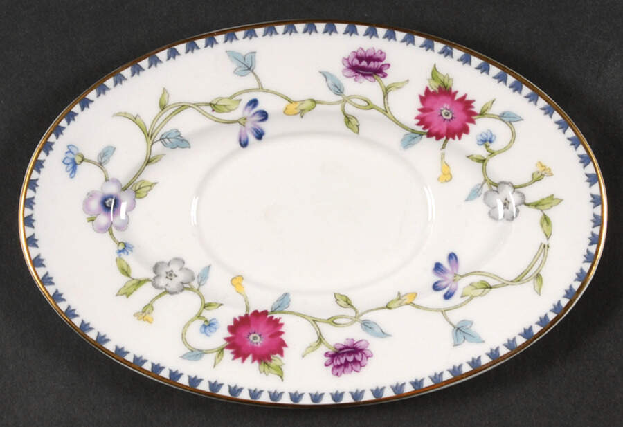 Patricia Underplate for Gravy Boat by Royal Worcester-1