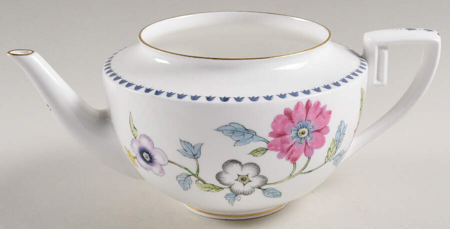 Patricia Teapot No Lid by Royal Worcester-1