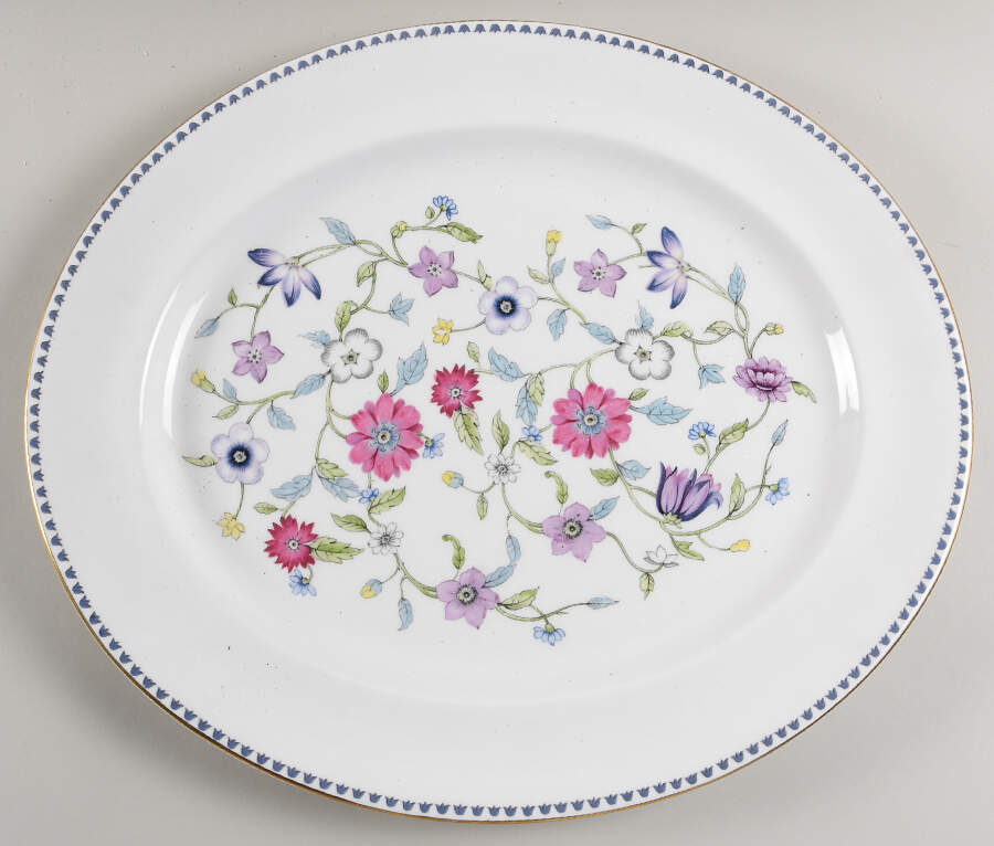 Patricia 17" Oval Serving Platter by Royal Worcester-1