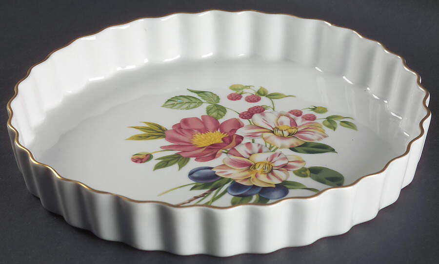 Pershore (Gold Trim) 9" Quiche by Royal Worcester-1