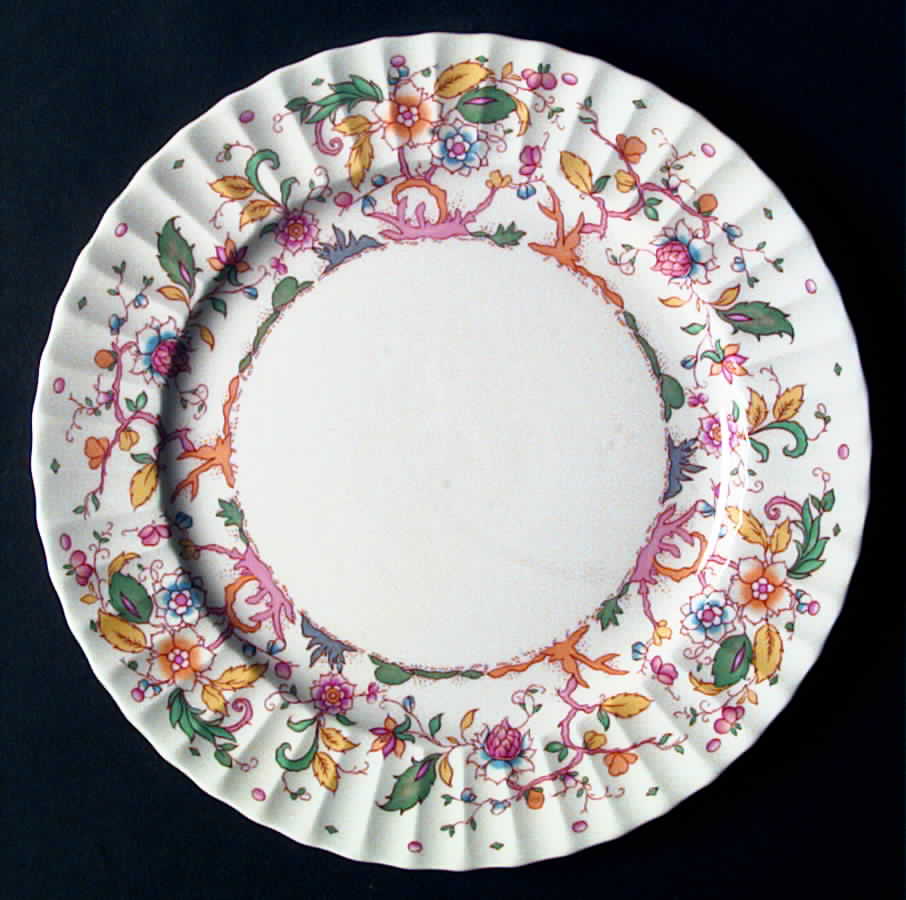 Pevensey Dinner Plate by Royal Worcester-1