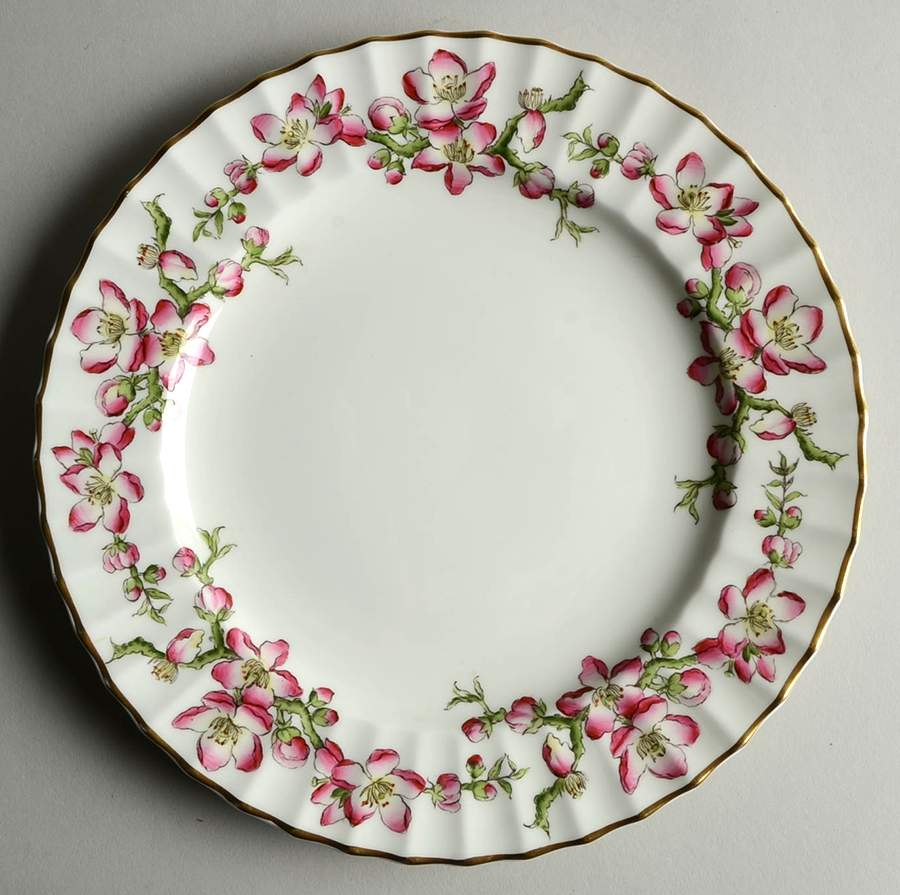 Pomona Luncheon Plate by Royal Worcester-1