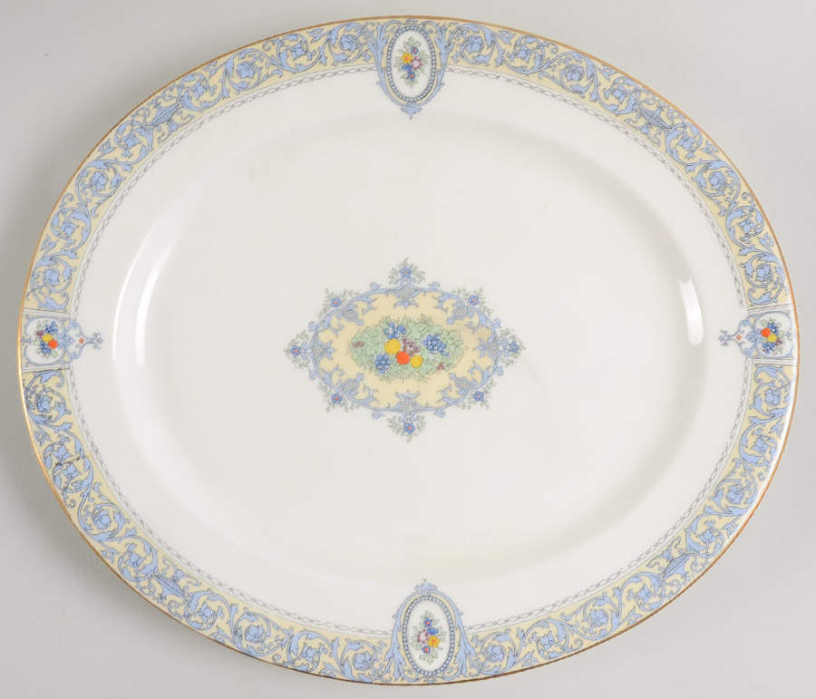 Portia 13" Oval Serving Platter by Royal Worcester-1