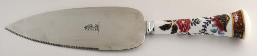 Prince Regent Pie & Cake Server with Stainless Blade by Royal Worcester-1
