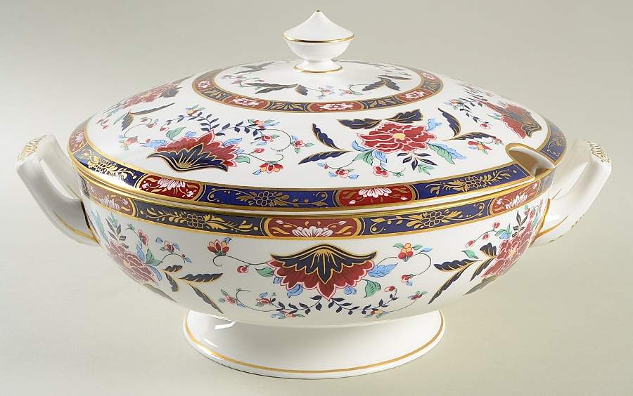 Prince Regent Tureen & Lid by Royal Worcester-1